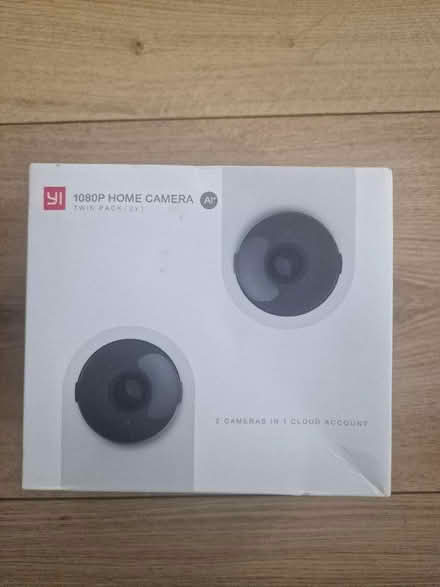 Photo of free 2 x indoor security cameras (Isleworth TW7) #1