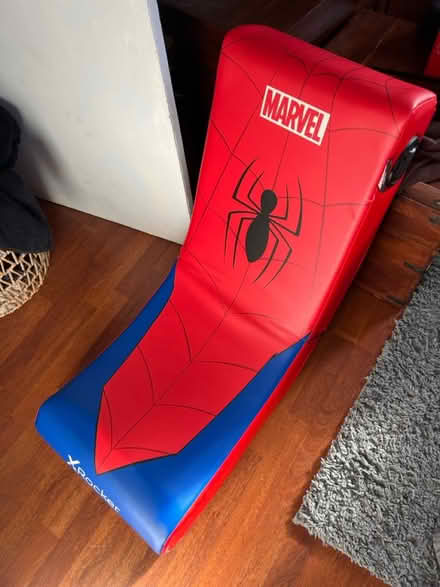 Photo of free Spider-Man gaming chair (N10 2NL) #2