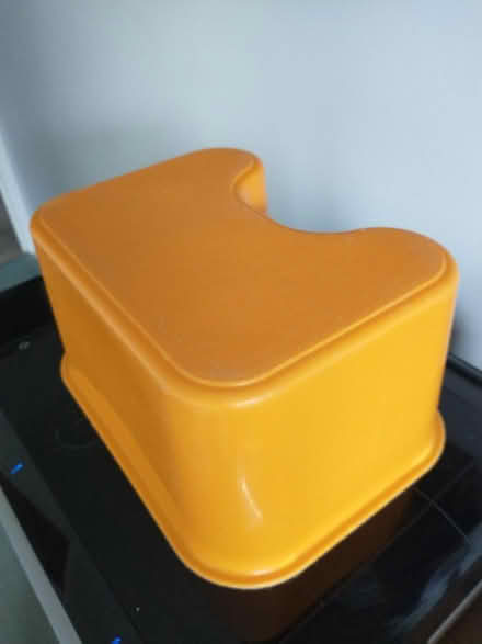 Photo of free Child's step stool (Fleetville) #2
