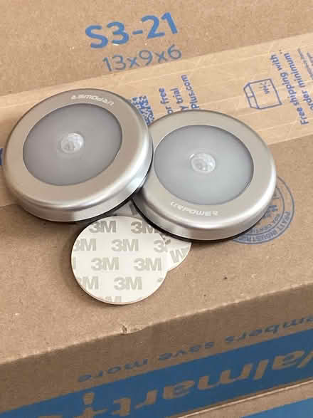 Photo of free 2 puck style lights (Prospect Park) #1