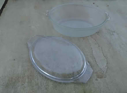 Photo of free Clear Casserole Dish (Welwyn AL6) #4