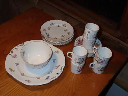 Photo of free China coffee set (Fairfield LA1) #1