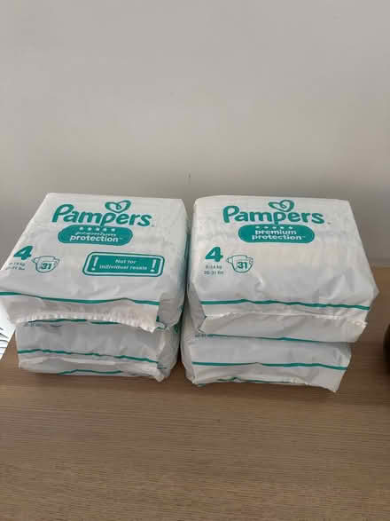 Photo of free 4x Pampers Premium Protection size4 (Highbury Park N5) #1
