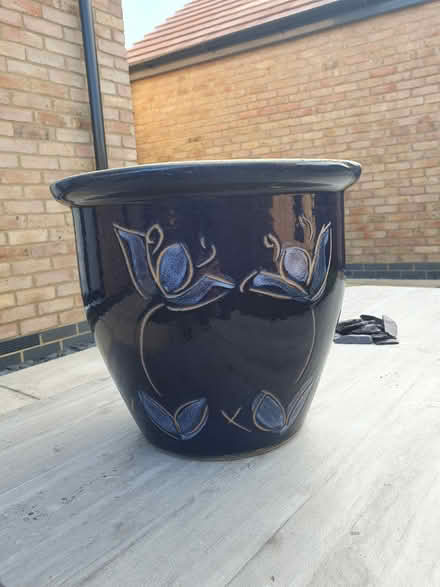 Photo of free Plant pot (Bozeat NN29) #1