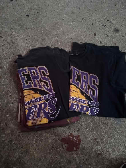 Photo of free Tops (DA11) #4