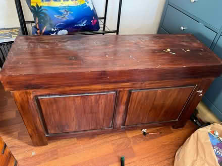 Photo of free Toy chest / blanket box (N10 2NL) #1