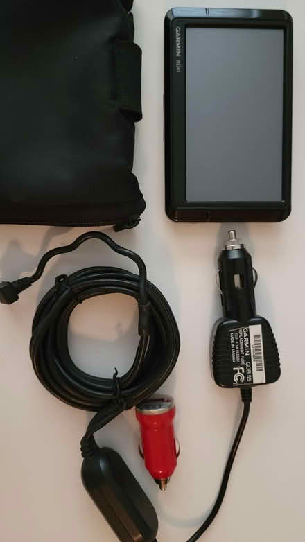 Photo of free Garmin Car Navigation System (Brooklyn, Kings Plaza Vicinity) #3
