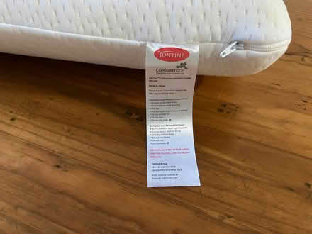 Photo of free Tontine Coolmax pillow (Dulwich Hill) #3