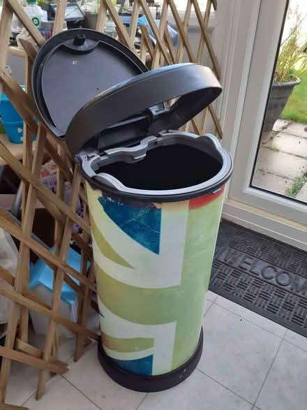 Photo of free Tall Kitchen Bin (CT12) #3