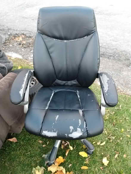 Photo of free Office Chair on Çasters CURB ALERT (Near Baseline Rd. & Clyde Ave.) #1