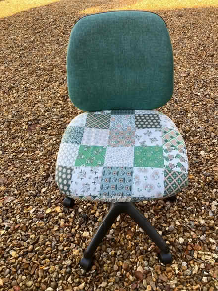 Photo of free Typist Chair (Slack Head LA7) #4