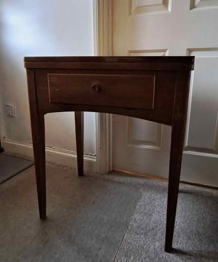 Photo of free Sewing table (OX14 off Colwell Drive) #1