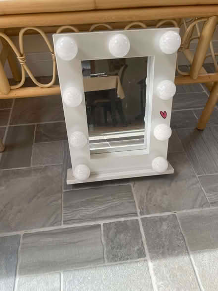 Photo of free Girls light up mirror (Humphrey's End GL5) #1