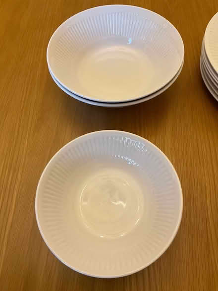 Photo of free “Athena” crockery (WF2) #3