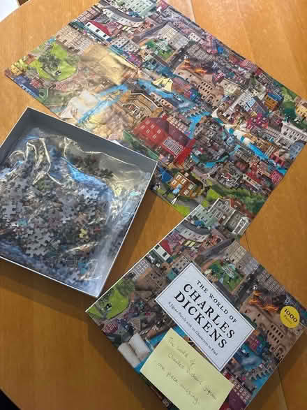Photo of free 1000 piece Jigsaws - missing one piece (Aldcliffe LA1) #2