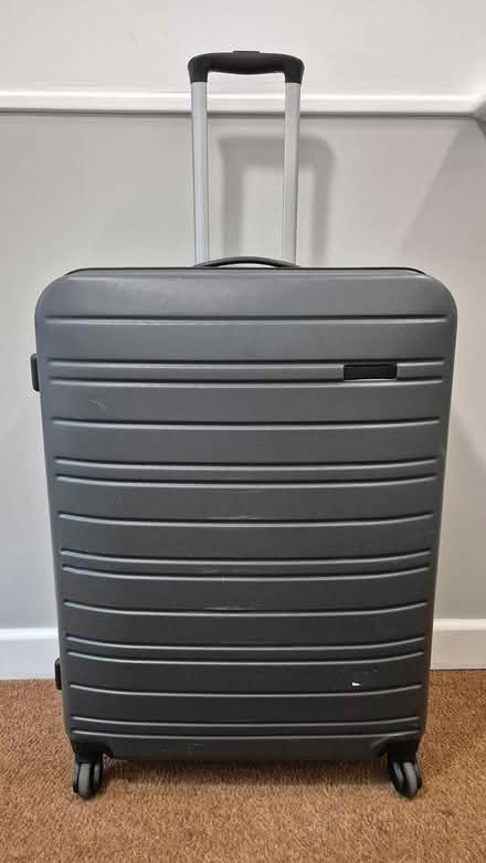 Photo of free Grey Hardshell Suitcase (Putney SW15 2GN) #1