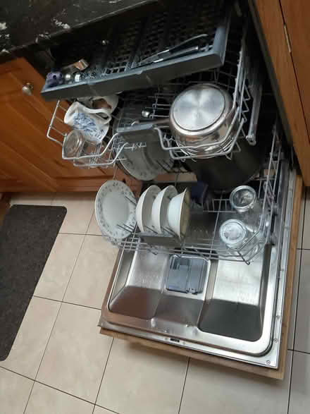 Photo of free Dishwasher Blomberg full size (Maesbury SY10) #2