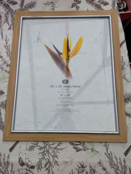 Photo of free Picture Frame (CM11) #1