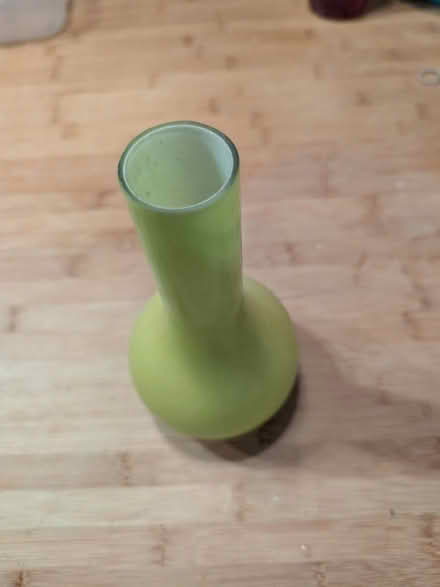 Photo of free Yellow vase (South Croydon) #2