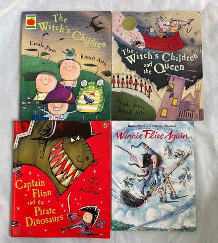 Photo of free Children’s books Witches and Pirates (Dean EH4) #1