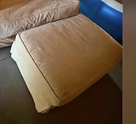 Photo of free Large rectangle ottoman #1