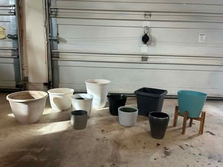Photo of free Plant pots (Reston - Vienna) #1