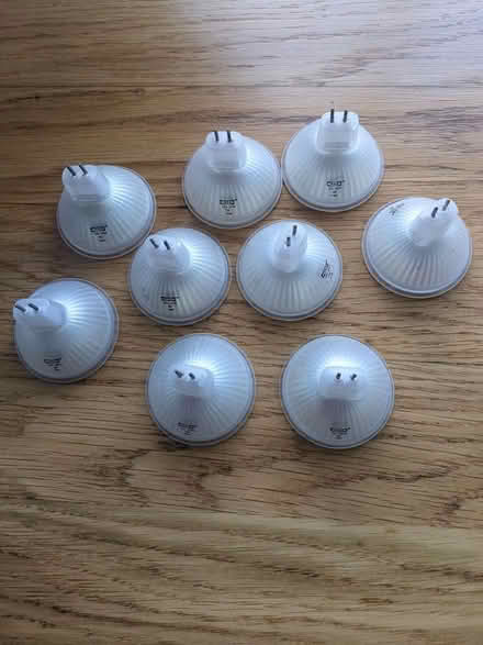 Photo of free 9 bulbs (Leicester Forest East LE3) #1