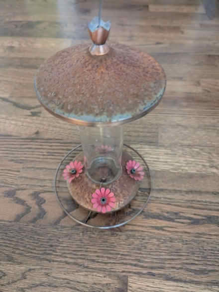 Photo of free Hummingbird feeder (Esperance) #1