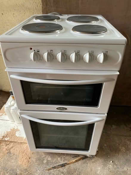 Photo of free Electric cooker like brand new (Gidlow WN6) #1
