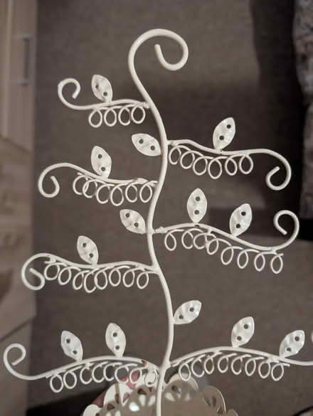 Photo of free Jewellery stand (Abingdon, OX14 3TD) #2