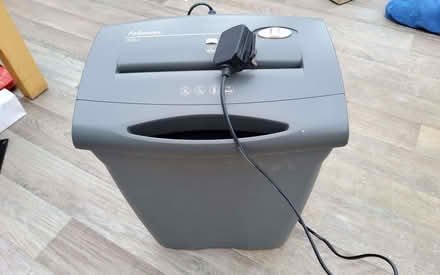 Photo of free Shredder, Fellowes P500-2 (Frogmore GU17) #1