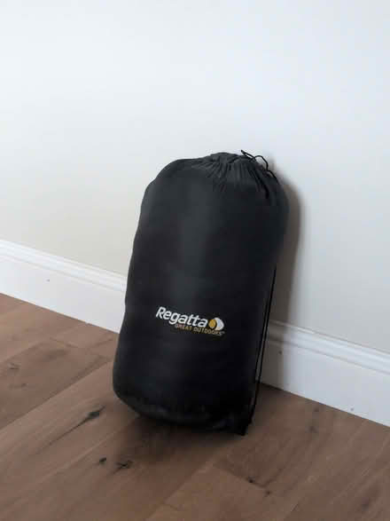 Photo of free Regatta Double Sleeping Bag (windsor-maidenhead-freegle CGA SL6) #1