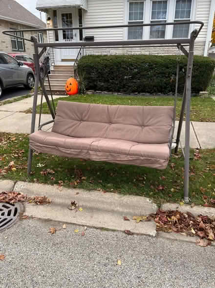 Photo of free Curb Alert (Niles) #1