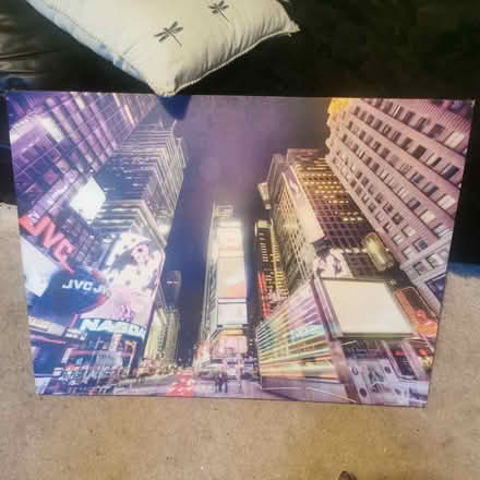 Photo of free 2 large wall plaques new York scenes (Morecambe LA4) #3