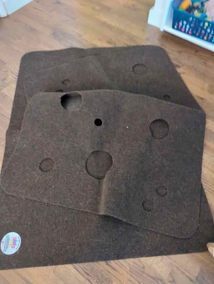 Photo of free Ripple rug (Esperance) #1