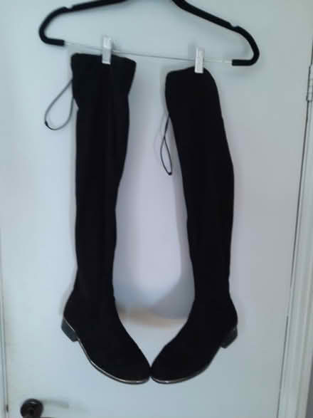 Photo of free suede boots size 5 (White City, W12) #1