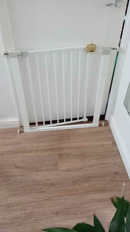 Photo of free Metal safety gate (Hammerfield HP1) #1