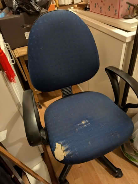 Photo of free Office chair (GU12) #1