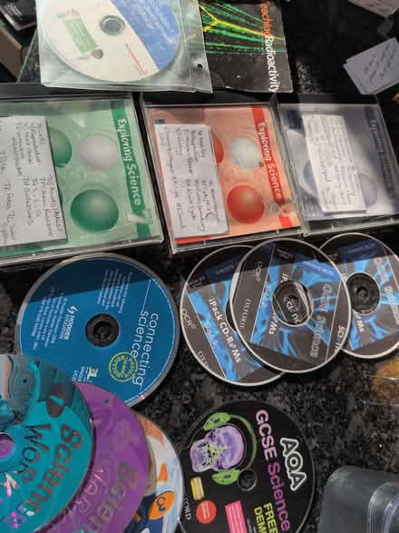Photo of free Science CD resources (St Albans AL4) #1