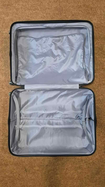 Photo of free Grey Hardshell Suitcase (Putney SW15 2GN) #3