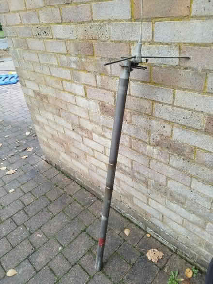Photo of free Stub mast + UHF Antenna (Chells Manor SG1) #1
