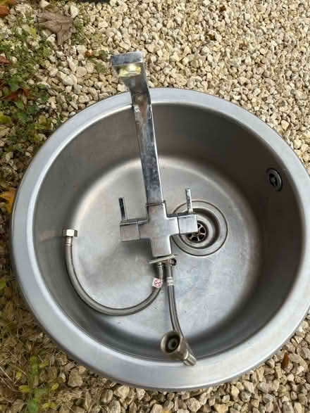 Photo of free Round sink for kitchen/utility (Stevenage SG2) #1