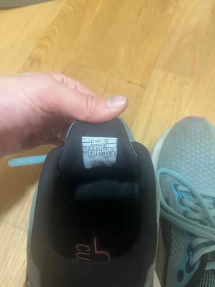 Photo of free Brooks glycerin trainers size 7.5 (Headington Quarry, OX3) #3