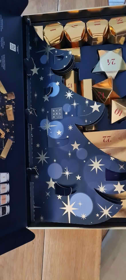 Photo of free Advent calendar(empty) (Waddesdon HP18) #2