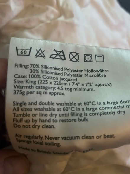 Photo of free King size all seasons duvet (Trinity Frome) #4