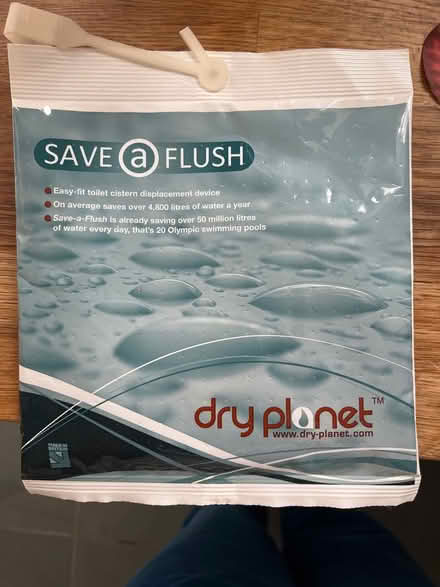 Photo of free ‘Save a Flush’ water saving device (Colchester CO3) #1
