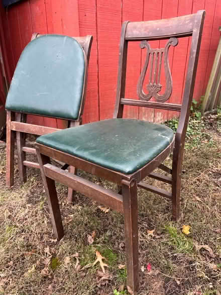 Photo of free 2 Antique wood folding chairs (Rhinebeck village) #1