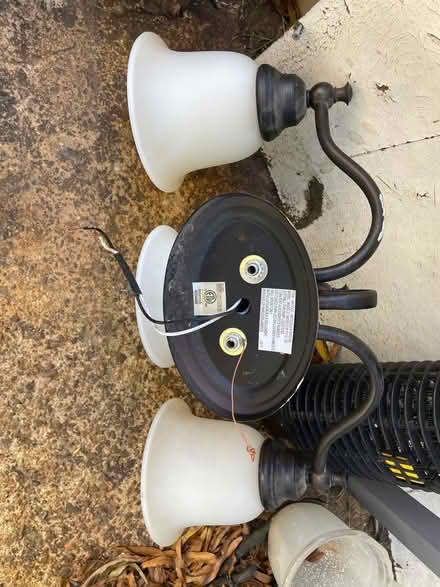 Photo of free Two lights (Landover hills) #2