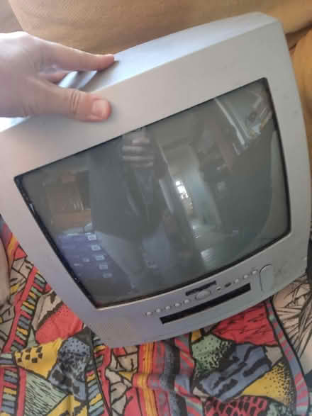 Photo of free CRT tv faulty (Edinburgh EH20) #1