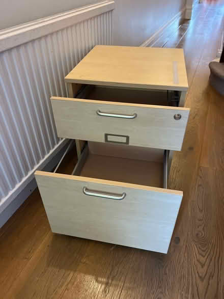 Photo of free Filling Cabinet, under desk suze (Hove BN3) #2